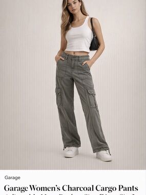 Garage Women’s Charcoal Cargo Pants Adjustable Hem Pocket Size 00